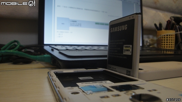 S4電池膨脹問題
