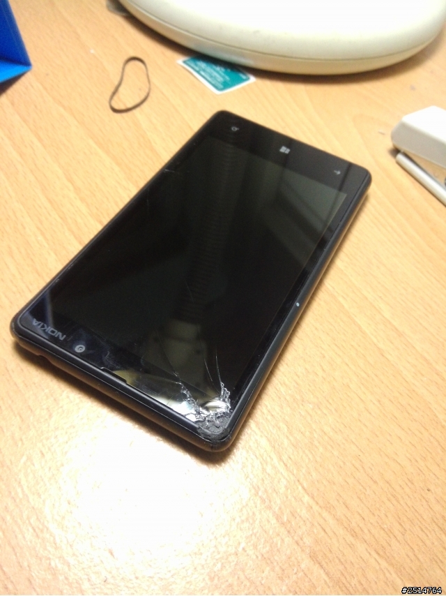 無敵的NOKIA~飛了依舊會破