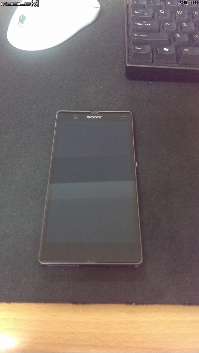 誠意到不行的保護貼 Rhino Shield for Xperia Z