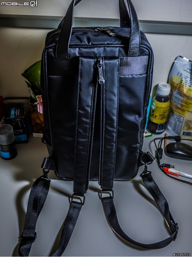 【開箱】2014年-RITE-最新材質曝光-方型手提(黑色經典款)包包