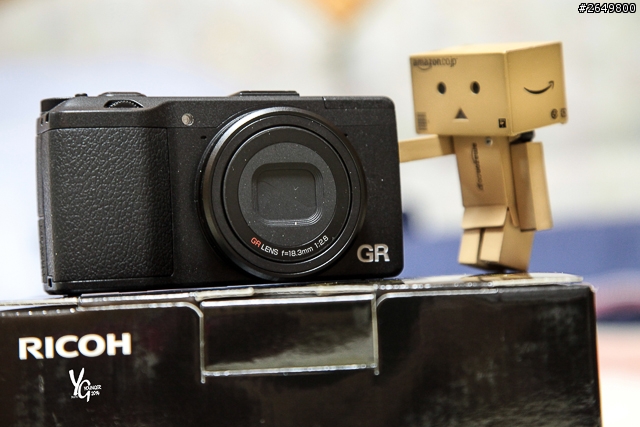 內心考慮了很久 終於入手 Ricoh GR