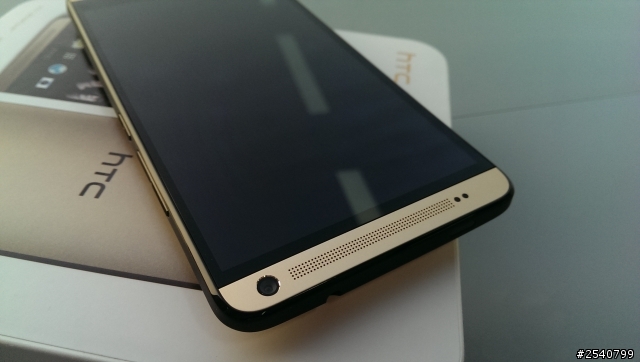 【HTC One MAX 琥珀金 】金光閃閃孝親機璀璨開箱