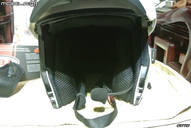 Bell Revolver EVO 可樂帽開箱分享