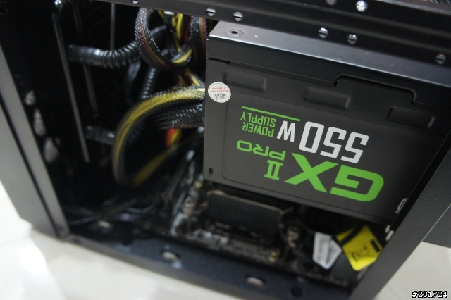 分享 低耗電高效能自組HTPC（圖多）