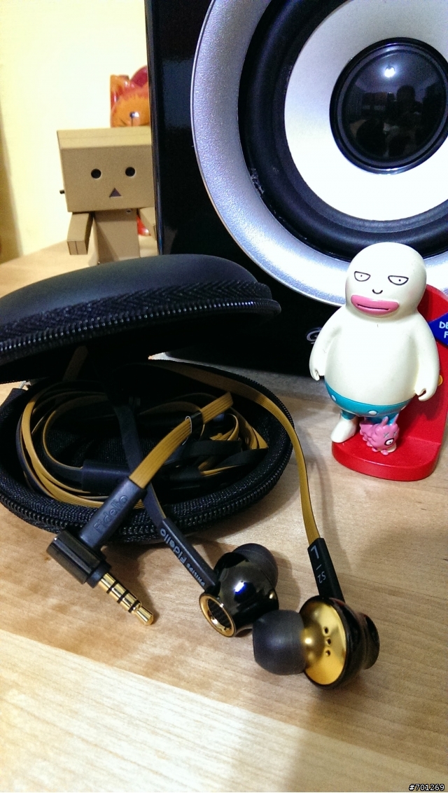 【開箱】Philips Fidelio S2