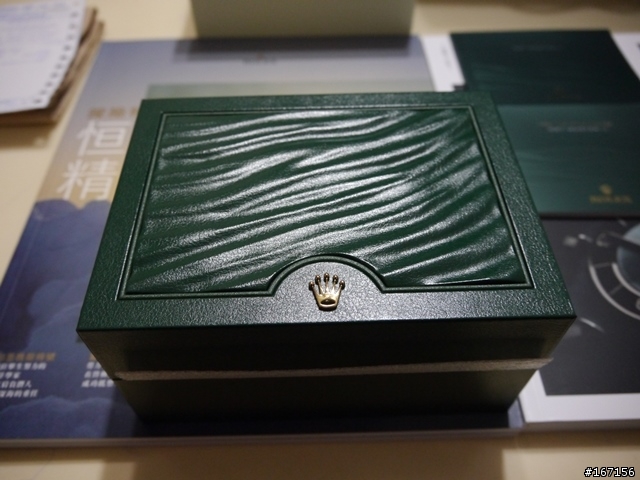 ROLEX 116710BLNR 藍黑GMT小開箱(圖傷眼~請見諒喔)