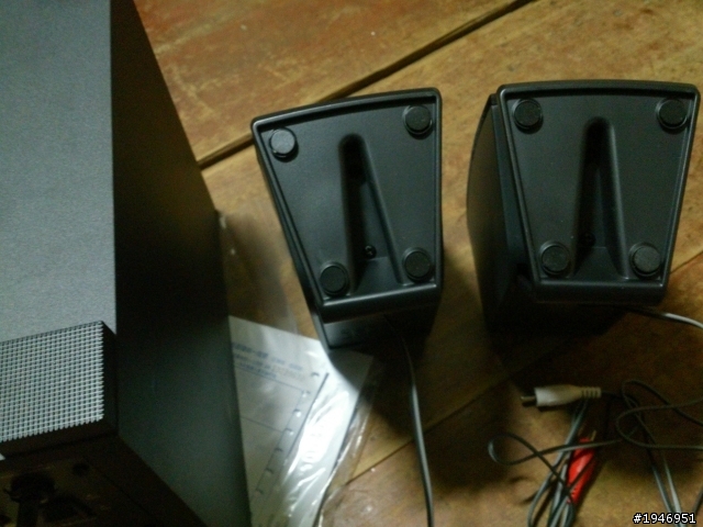 ALTEC LANSING VS2721  2.1聲道多媒體喇叭 簡單開箱。