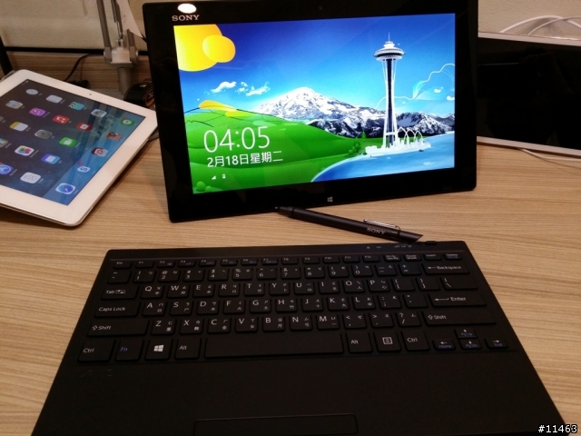 [八年半的科技進步] Sony Vaio Tap11 開箱~~