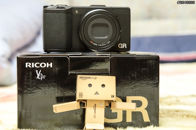 內心考慮了很久 終於入手 Ricoh GR