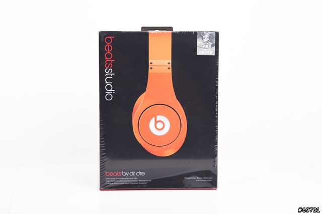 今年送自己的生日禮物，Beats Studio 耳機