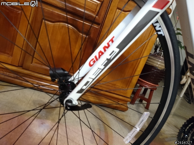Giant 2014 Defy3 晚開箱