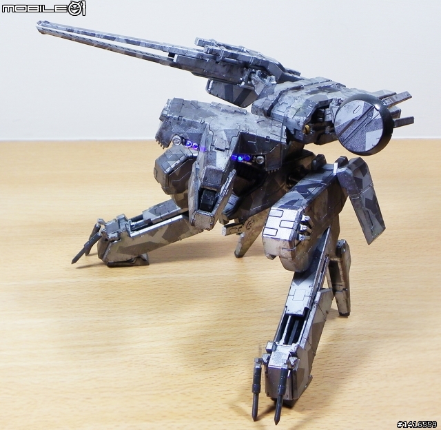 一年一次!宅魂燃燒又遲到的超花時間模型 - 1/100 Metal Gear Rex