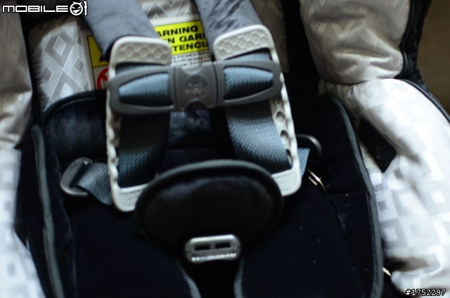 [開箱]Britax advocate G4 convertible seat 安全座椅