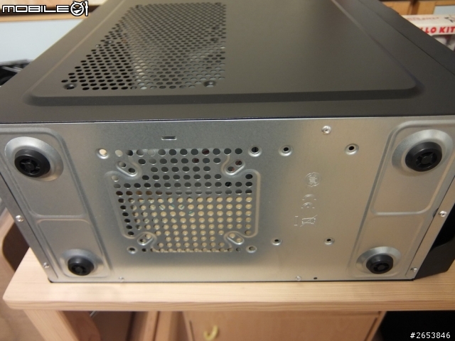 [開箱] 酷媽 CoolerMaster 入門低價機殼：殺手 103 裝機文