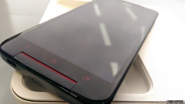【HTC Butterfly S 特仕灰 】電力滿點美型機冷冽開箱