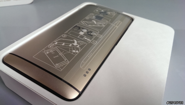 【HTC One MAX 琥珀金 】金光閃閃孝親機璀璨開箱