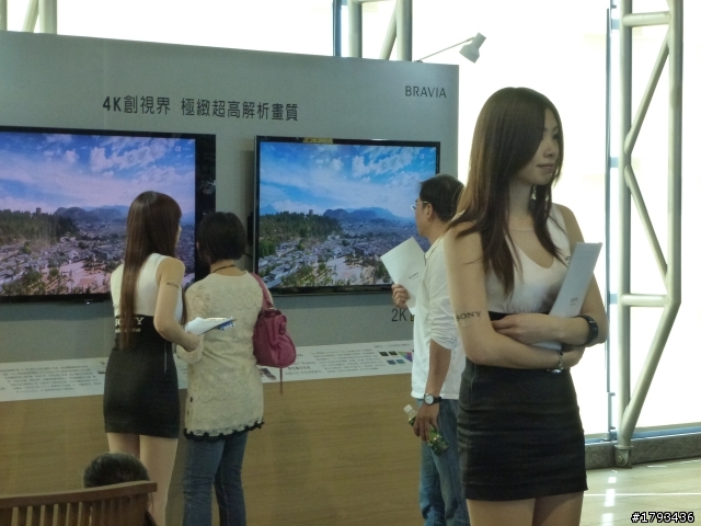 台中高鐵站的～～（4K高畫質）