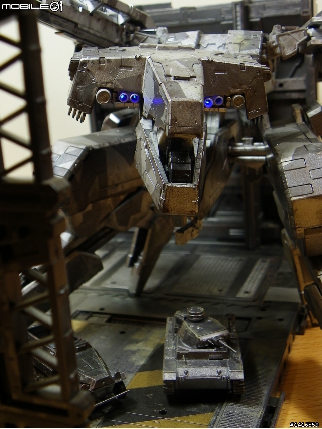 一年一次!宅魂燃燒又遲到的超花時間模型 - 1/100 Metal Gear Rex