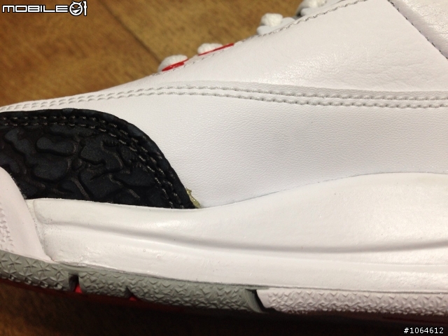 請幫忙看jordan 3 AJ3的真假