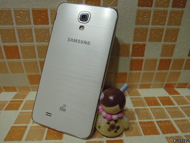 Samsung GALAXY J 生活就是玩樂~開箱、一週體驗心得