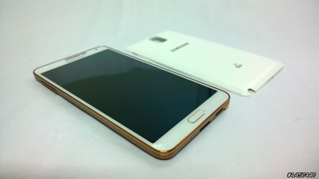 NOTE 3 玫瑰金(新增白機)+ 原廠潮牌背蓋(個性紅)
