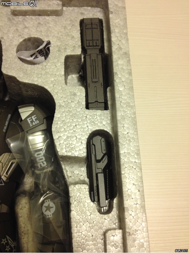 Hot Toys MMS198103B 鋼鐵人戰爭機器限定版