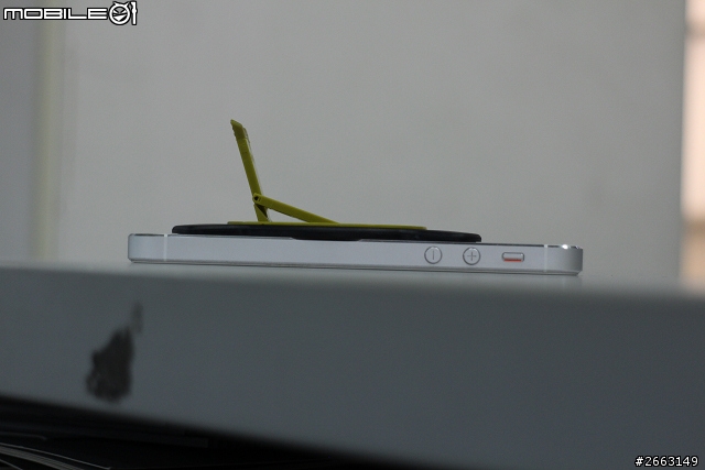 【試用開箱文】Zerochroma手機轉盤立架通用型之iPHONE5測試