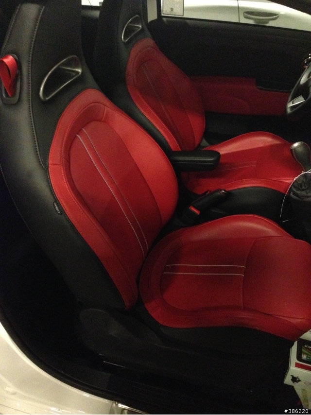 Fiat 500 Abarth 開箱