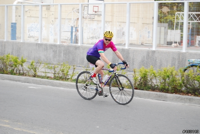 2014年3/9高雄愛河鐵人賽自行車起點出發照片