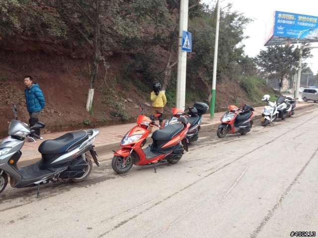 重慶潼南油菜花節 一堆光陽車友  一起出去玩