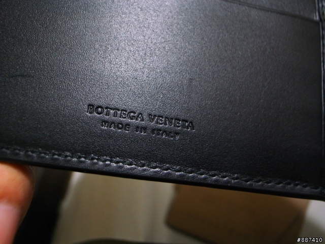 [開箱] Bottega Veneta 八卡短夾 BV