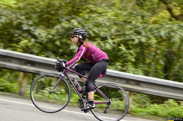 [照片分享]2014第七屆Garmin & Mobile01 ”北宜公路”自行車活動