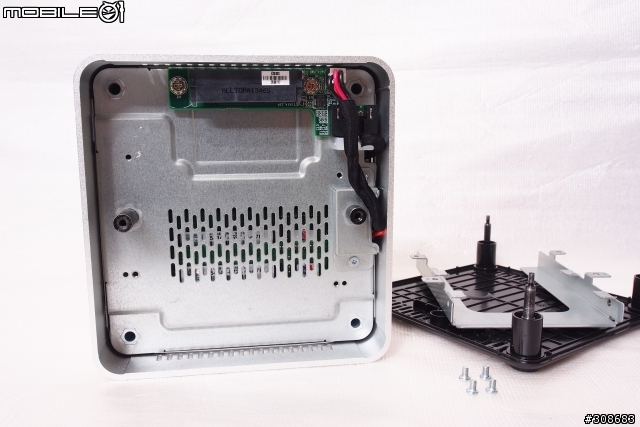 Intel NUC D34010WYKH開箱