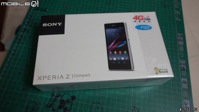 『 開箱 + 少少實拍 』SONY Z1 Compact 白色 輕旗艦機
