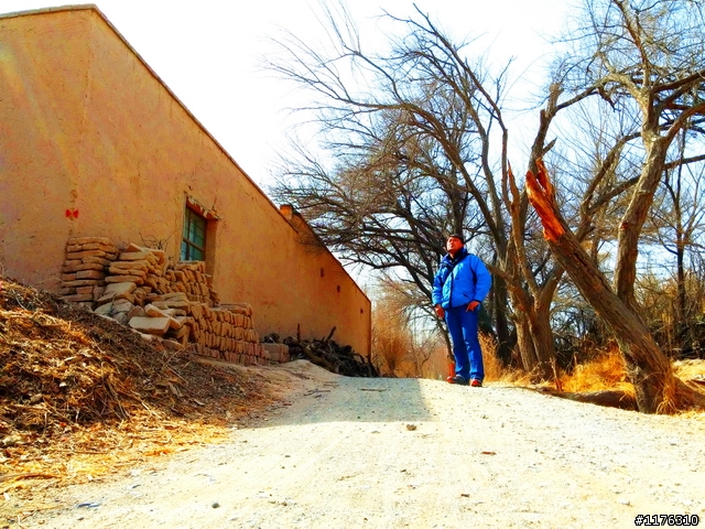 絲路思路 . 一個人旅行 . 穿越時空千里