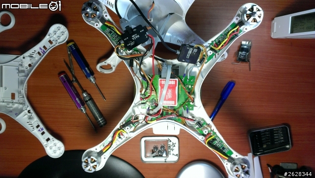 DJI phantom 一代換裝二代機殼電池倉 測試 & DJI phantom小白聚會 空拍 公羽