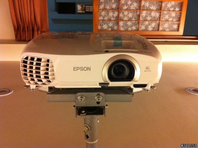 我家也有EPSON EH-TW5200囉... [開箱]