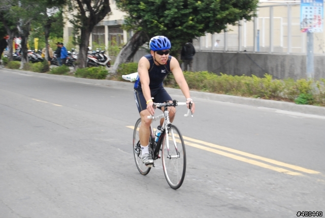 2014年3/9高雄愛河鐵人賽自行車起點出發照片