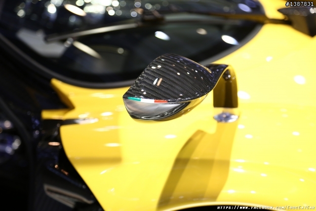 義大利精品超跑 Pagani Huayra& Zonda Revolucion圖多分享