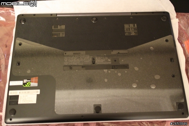 [開箱] msi 微星 GS70 STEALTH 輕薄 Gaming 筆電