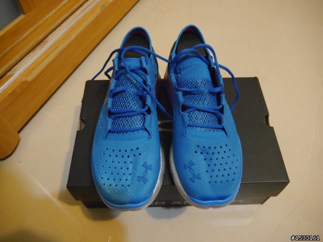 [開箱]UnderArmour speedform apollo跑鞋