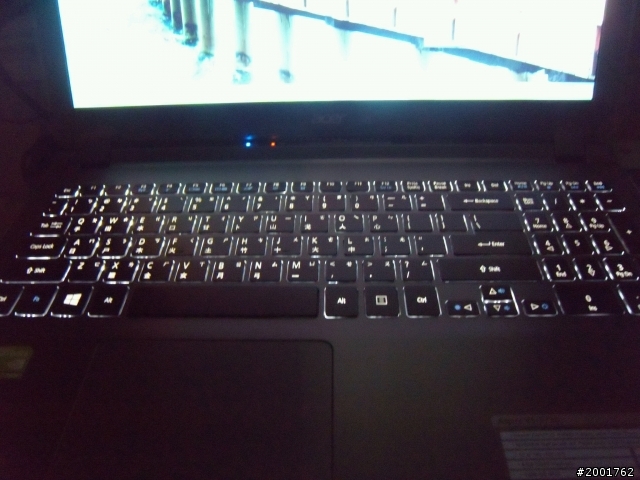 V5-573G開箱～～更新，壞軌退貨