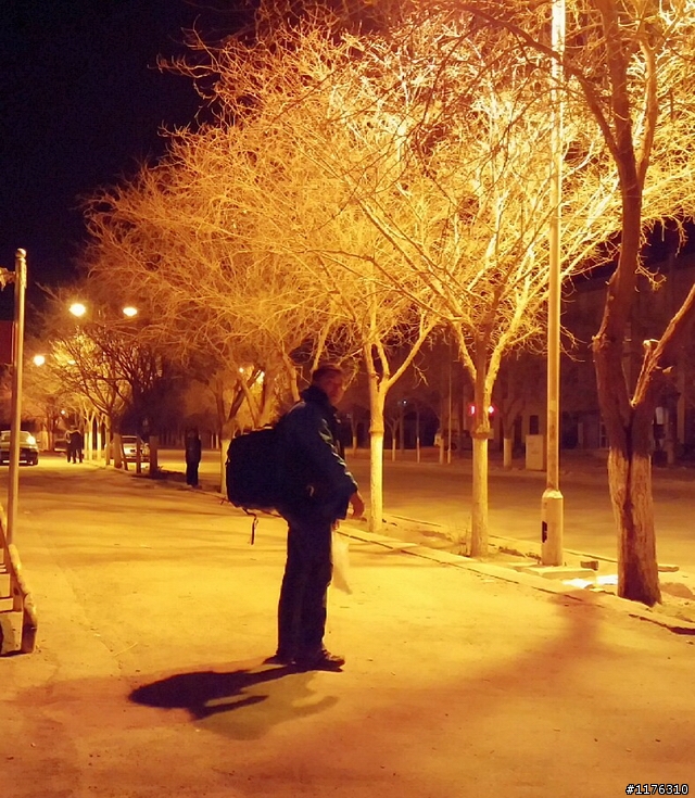 絲路思路 . 一個人旅行 . 穿越時空千里