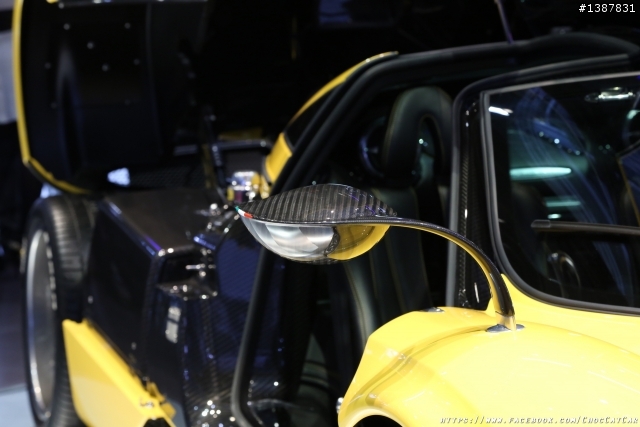 義大利精品超跑 Pagani Huayra& Zonda Revolucion圖多分享