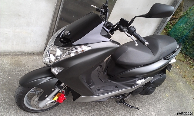 開箱我的愛車///yamaha s max///