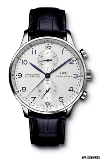 請教 omega 跟 iwc 這兩款 哪個比較適合年輕人?