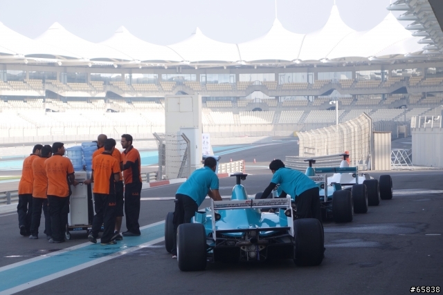 阿布達比體驗YAS賽道，F3000實跑