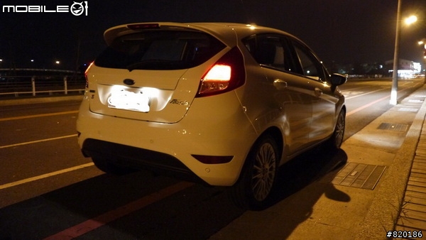 FIESTA 1.0T白色開箱