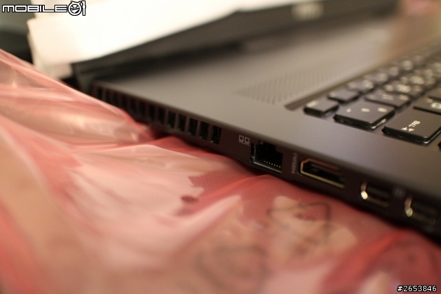 [開箱] msi 微星 GS70 STEALTH 輕薄 Gaming 筆電
