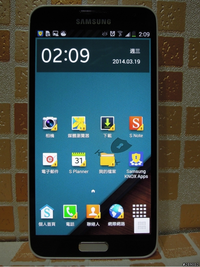 Samsung GALAXY J 生活就是玩樂~開箱、一週體驗心得